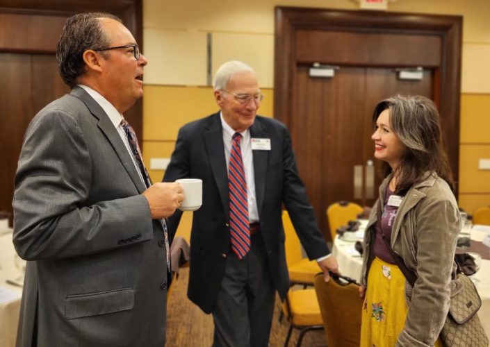 Bill Dussling with Arlington Heights trustees